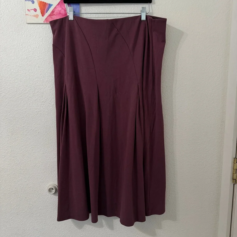 Beautiful by Lawrence Zarian Womens 1X Plum 2-Piece Skirt Set Minimalist Career